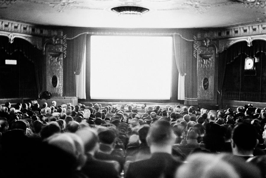 audience-in-movie-theater-1935-archive-holdings-inc